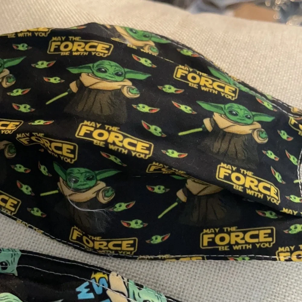 New set/2 Yoda face masks